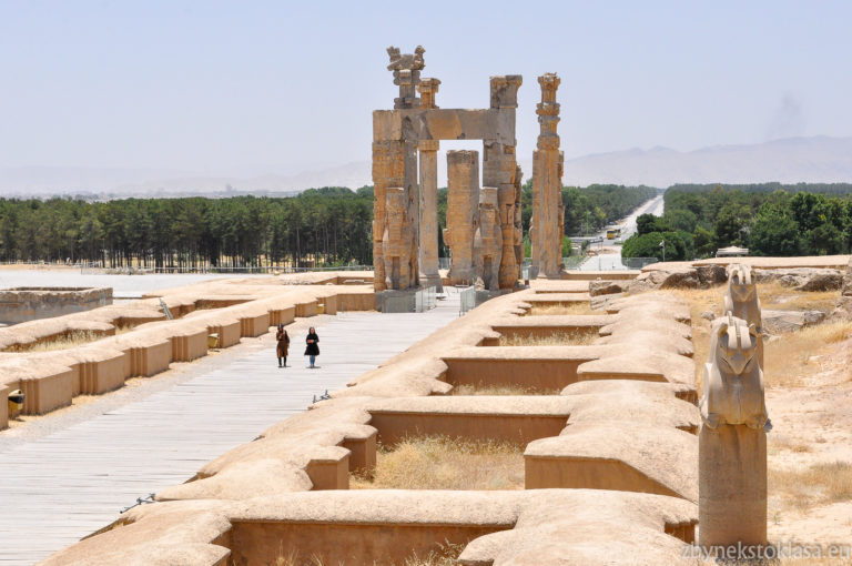 Brána národů, Persepolis